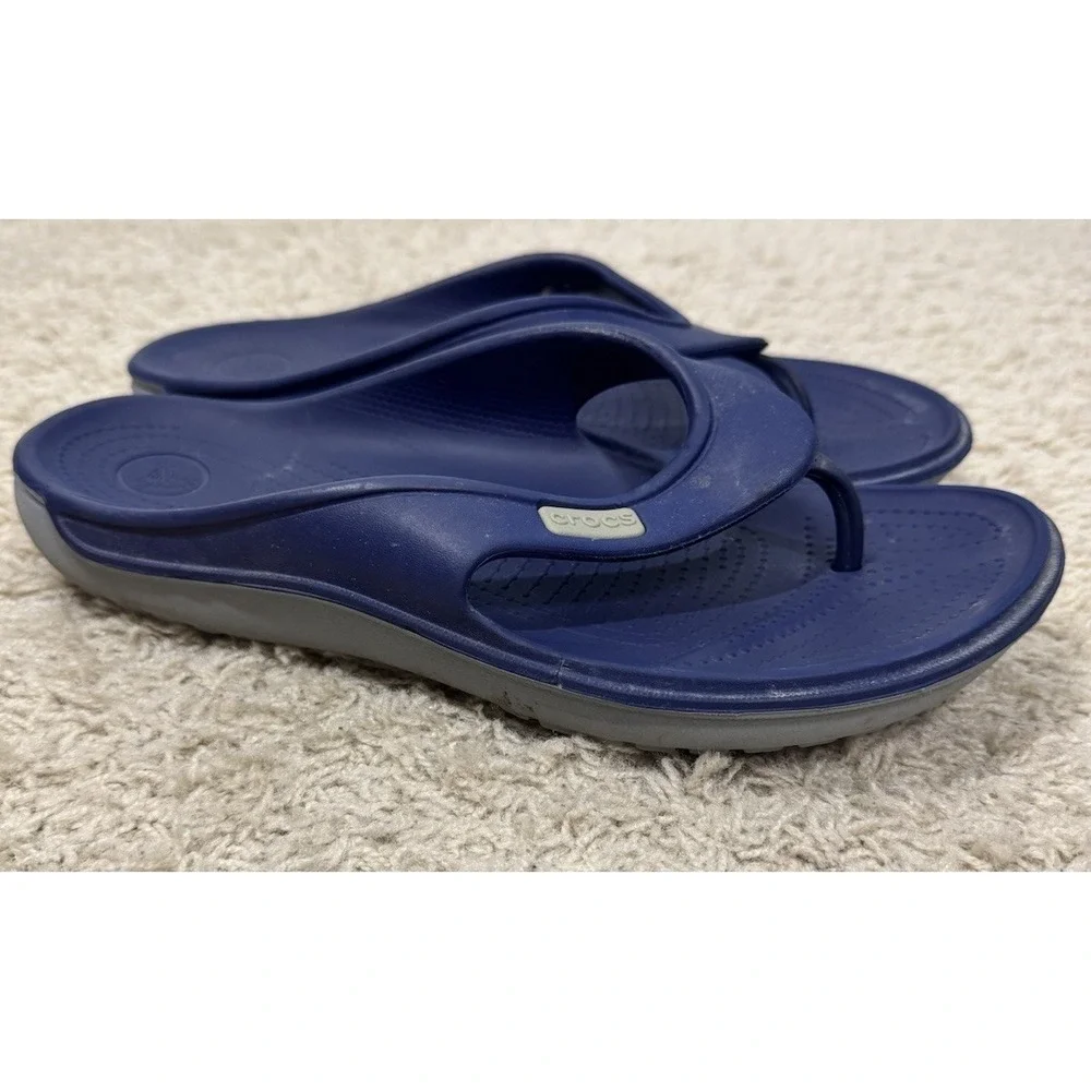 Crocs Unisex Classic Flip Flops Waterproof Slip On Shoes Size M 9 W 10 Navy Pool